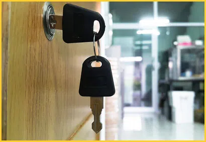 Hialeah Locksmith Store Hialeah, FL 305-307-5664 Hialeah Locksmith Store Hialeah, FL 305-307-5664 - 15-lock-and-key-service